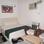 Ds Residency Varanasi-Prime Location-Parking