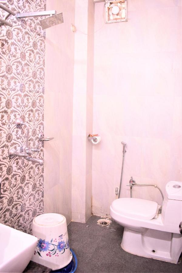 Homestay Ds Residency Varanasi-prime Location-parking